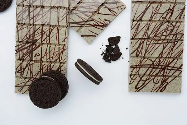 6 Gram Cookies and Cream Dreams Mushroom Chocolate Bar - Image 4